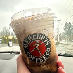 Mercurys Coffee - Salted caramel cold brew with salted caramel cold foam