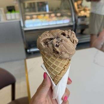 Frozen Bloom Creamery - Brownie caramel bliss on waffle cone - Ice Cream & Frozen Yogurt Near Me - Destin Florida, Florida Frozen Bloom Creamery - Brownie caramel bliss on waffle cone - Ice Cream & Frozen Yogurt Near Me - Destin Florida, Florida