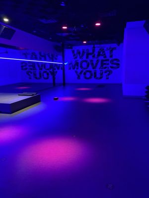 Class Studios by null