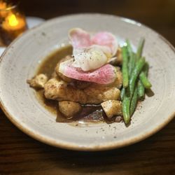 American Bar & Grille - Dinner Special : Wild Atlantic Cod in brown butter bernaise  sauce topped with radishes and string beans