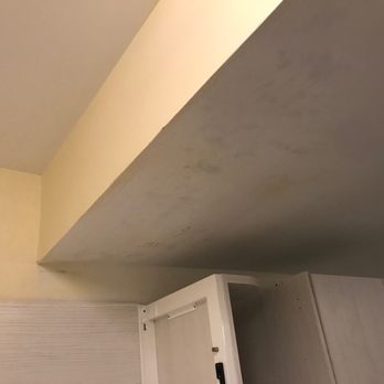 NYAH - Dirty ceiling - Hotels Near Me - Key West, Florida