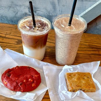Cafe Teasia - Coffee & Tea Near Me - River Edge, New Jersey