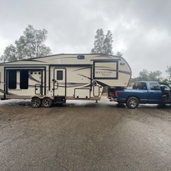 Gruman Tow - Finally...we're on the road again