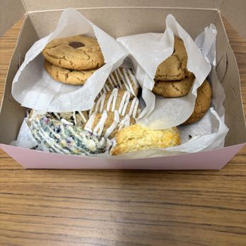 The Sugar Palette - Awesome cookies - Bakeries Near Me - Buffalo, New York The Sugar Palette - Awesome cookies - Bakeries Near Me - Buffalo, New York