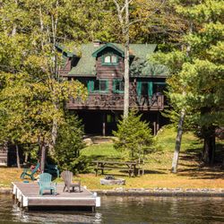 Adirondack Hearthside Realty