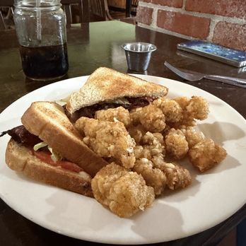 Coe’s Corner - BLT - Comfort Food Near Me - Meadowview, Virginia Coe’s Corner - BLT - Comfort Food Near Me - Meadowview, Virginia