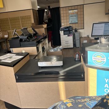 The UPS Store - There were 6 people sitting in the back behind the curtain all seemingly "on break" - Shipping Centers Near Me - Baltimore, Maryland
