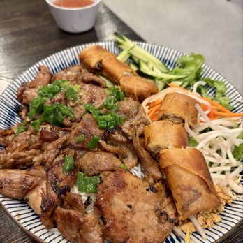 Ngon Yummy - Pork and eggroll vermicelli - Vietnamese Near Me - Artesia, California