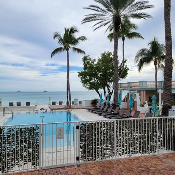 Seaside Cafe - Infinity pool at the Mansion. - Pizza Near Me - Key West, Florida Seaside Cafe - Infinity pool at the Mansion. - Pizza Near Me - Key West, Florida