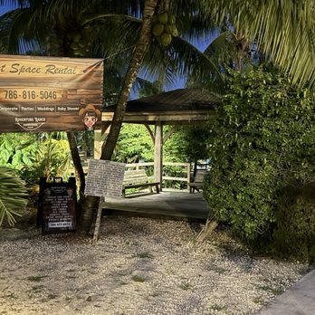 El Toro Loco Ranch - Certainly something to consider for party time - Desserts Near Me - Miami, Florida El Toro Loco Ranch - Certainly something to consider for party time - Desserts Near Me - Miami, Florida