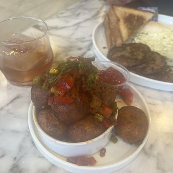 Flavor Rich Restaurant - Breakfast & Brunch Near Me - San Antonio, Texas