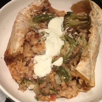 Los Pepitos Locos - Veggie Burrito - Mexican Near Me - Portland, Oregon