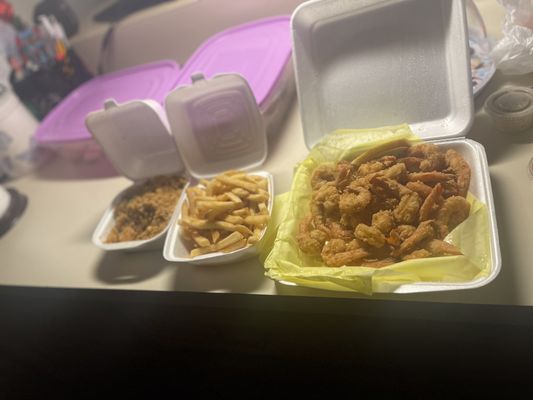 Capitan Seafood Kitchen by null