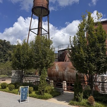 Castle & Key Distillery - Water tower - Distilleries Near Me - Frankfort, Kentucky Castle & Key Distillery - Water tower - Distilleries Near Me - Frankfort, Kentucky