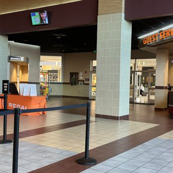 Regal Moorestown Mall - Lobby - Cinema Near Me - Moorestown, New Jersey Regal Moorestown Mall - Lobby - Cinema Near Me - Moorestown, New Jersey