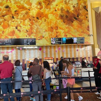 AMC Northridge 10 - Cinema Near Me - Northridge, California AMC Northridge 10 - Cinema Near Me - Northridge, California