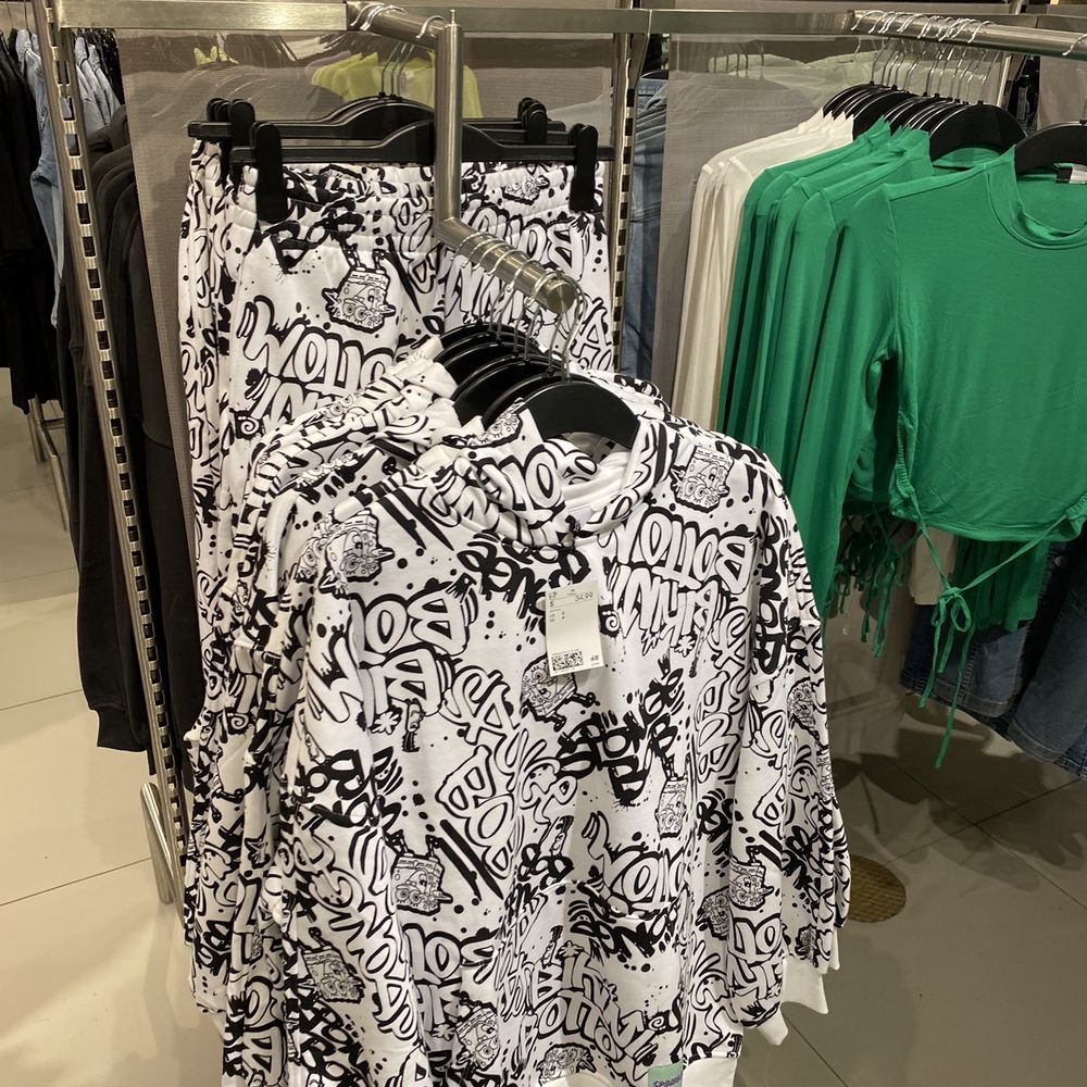 H&M - Men's Clothing Near Me - Huntsville, Alabama