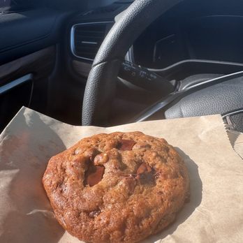 The Coffee Tale - Chocolate chip cookie - Coffee & Tea Near Me - Huntington Beach, California