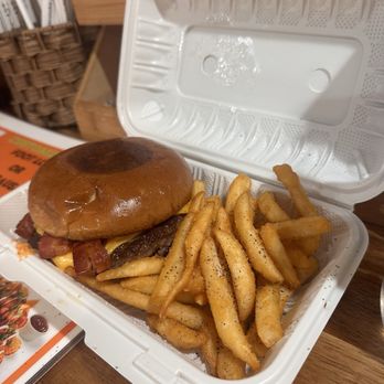 Hi Shack - Bacon cheeseburger (comes with fries) - Breakfast & Brunch Near Me - Honolulu, Hawaii Hi Shack - Bacon cheeseburger (comes with fries) - Breakfast & Brunch Near Me - Honolulu, Hawaii