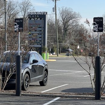 Starbucks - 3/22/26 Pick up parking - Coffee & Tea Near Me - Falls Church, Virginia Starbucks - 3/22/26 Pick up parking - Coffee & Tea Near Me - Falls Church, Virginia