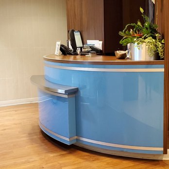 KLM Crown Lounge - Entry - Airport Lounges Near Me - Houston, Texas KLM Crown Lounge - Entry - Airport Lounges Near Me - Houston, Texas