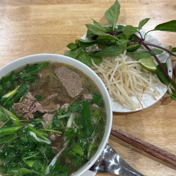 Pho Thin - Phở tái lăn truyền thống - Vietnamese Near Me - Westminster, California