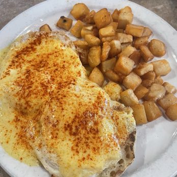 McCormick Cafe - Eggs Benedict - Breakfast & Brunch Near Me - Billings, Montana McCormick Cafe - Eggs Benedict - Breakfast & Brunch Near Me - Billings, Montana