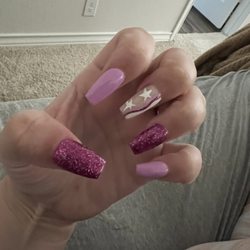 Lavish Nails - Acrylic Nails