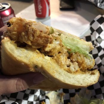 Dia De Los Pescados - Fish Po Boy - Food Trucks Near Me - El Paso, Texas