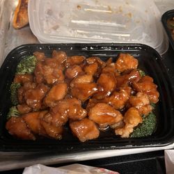 Asian Kitchen - General Tso Chicken