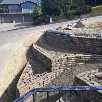 DLM Landscape - Walls - Landscaping Near Me