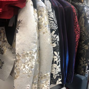 S Team Apparel - Elegant blazers and suits - Men's Clothing Near Me - Buena Park, California S Team Apparel - Elegant blazers and suits - Men's Clothing Near Me - Buena Park, California