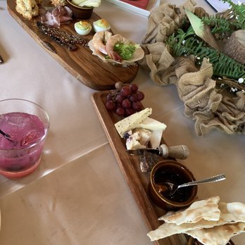 Dancing Bear Appalachian Bistro - Cheese board & Appalachian lunchable - New American Near Me - Townsend, Tennessee