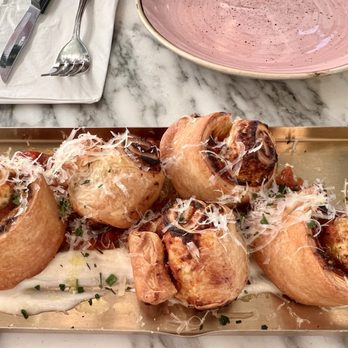 Kindred - Cosmo Knots - Cocktail Bars Near Me - San Diego, California