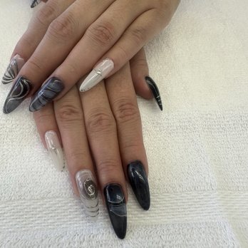 Go Go Nail Spa - Nail Salons Near Me - Long Beach, California