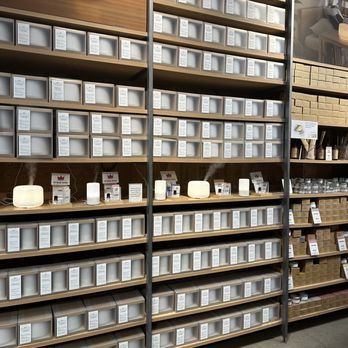 MUJI FIFTH AVENUE - Updated July 2025 - 280 Photos & 127 Reviews - 475