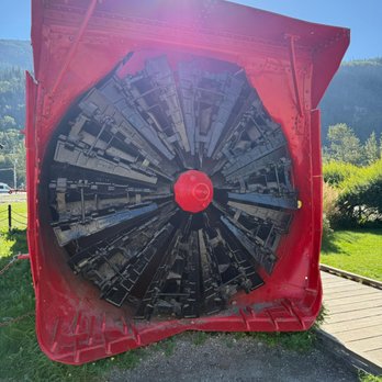 Klondike Tours - Locomotive - Bus Tours Near Me - Skagway, Alaska