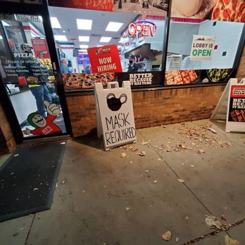 Jet's Pizza - Lobby is now open for carryout...Mask is still mandatory + 4 customers inside at a time, as I wait. 11/6/2020 - Pizza Near Me - Macomb, Michigan Jet's Pizza - Lobby is now open for carryout...Mask is still mandatory + 4 customers inside at a time, as I wait. 11/6/2020 - Pizza Near Me - Macomb, Michigan