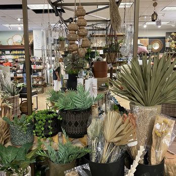 Ginger Roots - Home Decor Near Me - Lincoln City, Oregon Ginger Roots - Home Decor Near Me - Lincoln City, Oregon