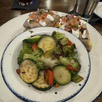 Leroy Fox Cotswold - Breakfast burrito + veggies - Southern Near Me - Charlotte, North Carolina