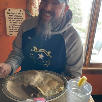 Squeeze In - Biscuits and Gravy - Breakfast & Brunch Near Me - Reno, Nevada