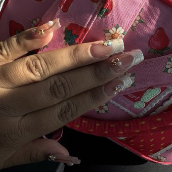 Diamond Nails Organic Spa - Gel X nails - Nail Salons Near Me - Los Angeles, California
