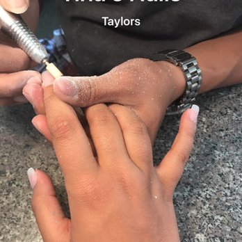Tina's Nails - I've been coming here religiously for 5 years. Nails, brows, pedis, and now eyelash extensions! Definitely check them out :) - Nail Salons Near Me - Taylors, South Carolina