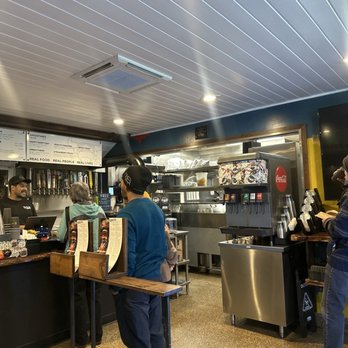 Drizzle - Indoor - Coffee & Tea Near Me - Mount Shasta, California Drizzle - Indoor - Coffee & Tea Near Me - Mount Shasta, California