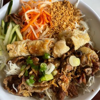 Viet Huong - Rice vermicelli salad with grilled pork - Vietnamese Near Me - El Monte, California Viet Huong - Rice vermicelli salad with grilled pork - Vietnamese Near Me - El Monte, California