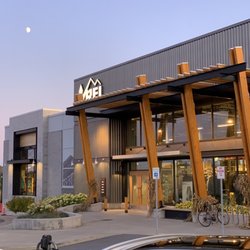 REI - Rochester - Walking into REI