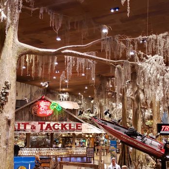 Bass Pro Shops - Boating Near Me - Springfield, Missouri