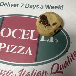 Vocelli Pizza - Chocolate chip cookie