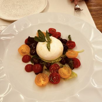 Ristorante Sant’angelo - Appetizer of Buffalo mozzarella with fresh tomatoes, calamata olives & olive oil. - Italian Near Me - Venezia, VE Ristorante Sant’angelo - Appetizer of Buffalo mozzarella with fresh tomatoes, calamata olives & olive oil. - Italian Near Me - Venezia, VE