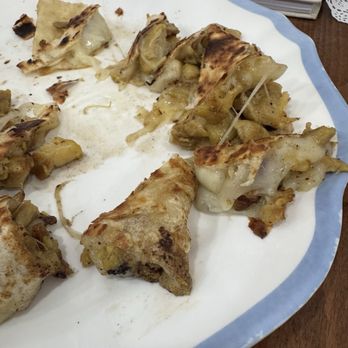 Amores - Chicken quesadilla - Mexican Near Me - Claremont, California